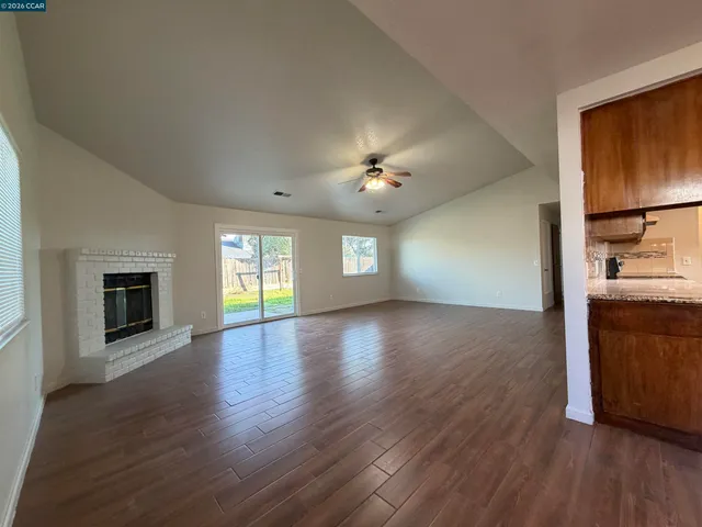 $2,000 | 2510 Peppertree Drive, Merced, CA 95348