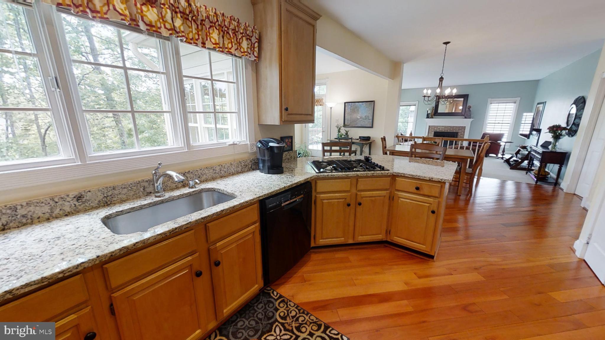 20627 Cutwater Place Sterling, VA 20165 - Photo 12 of 35 HARDWOOD FLOORS