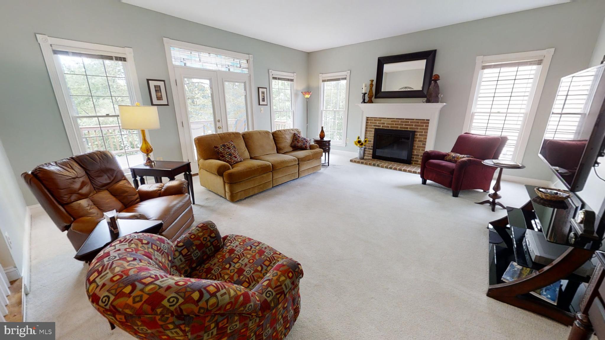 20627 Cutwater Place Sterling, VA 20165 - Photo 17 of 35 FAMILY ROOM