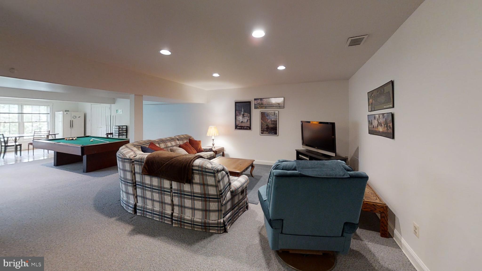20627 Cutwater Place Sterling, VA 20165 - Photo 32 of 35 HUGE OPEN BASEMENT