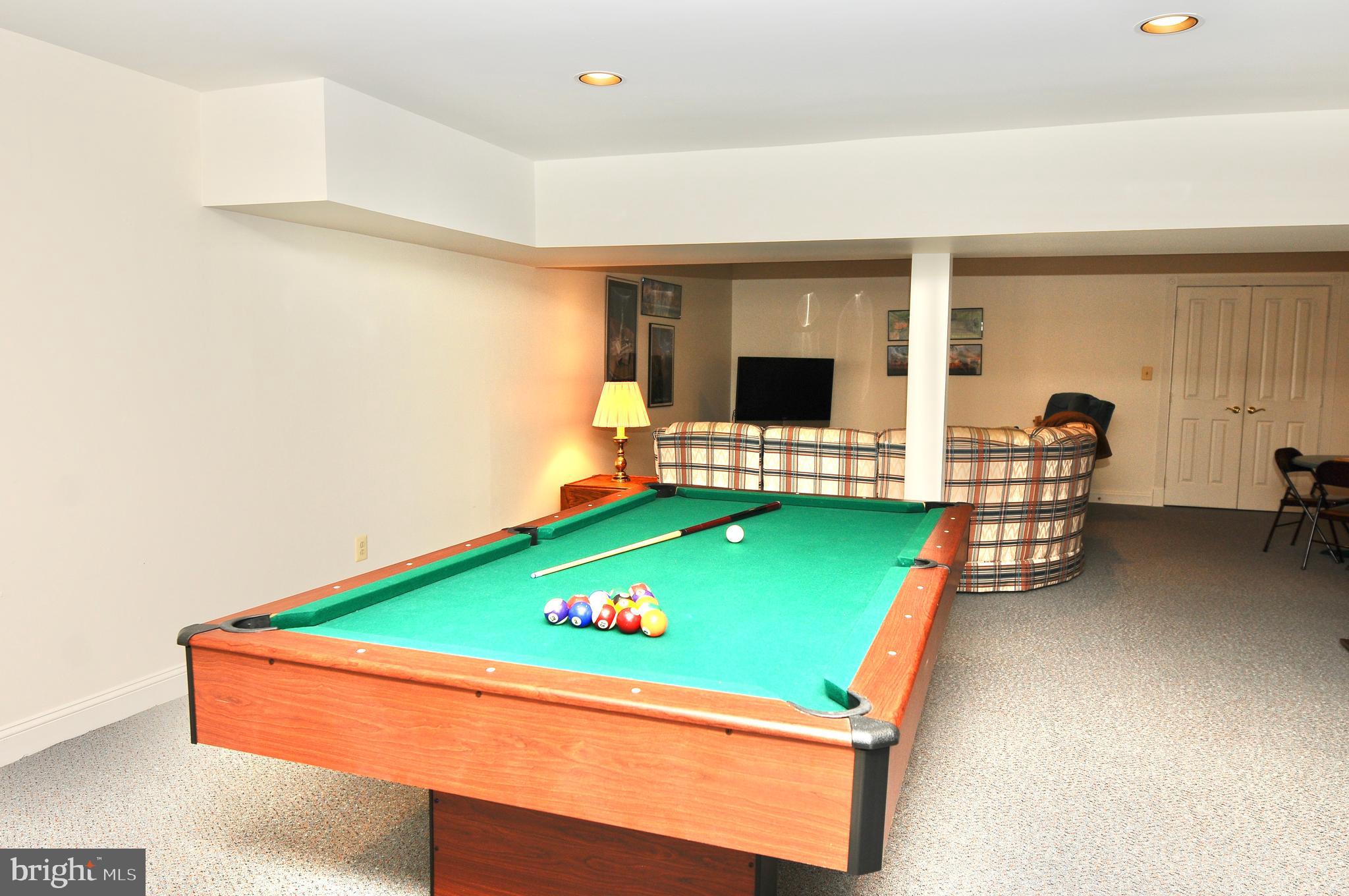 20627 Cutwater Place Sterling, VA 20165 - Photo 33 of 35 Pool table can convey