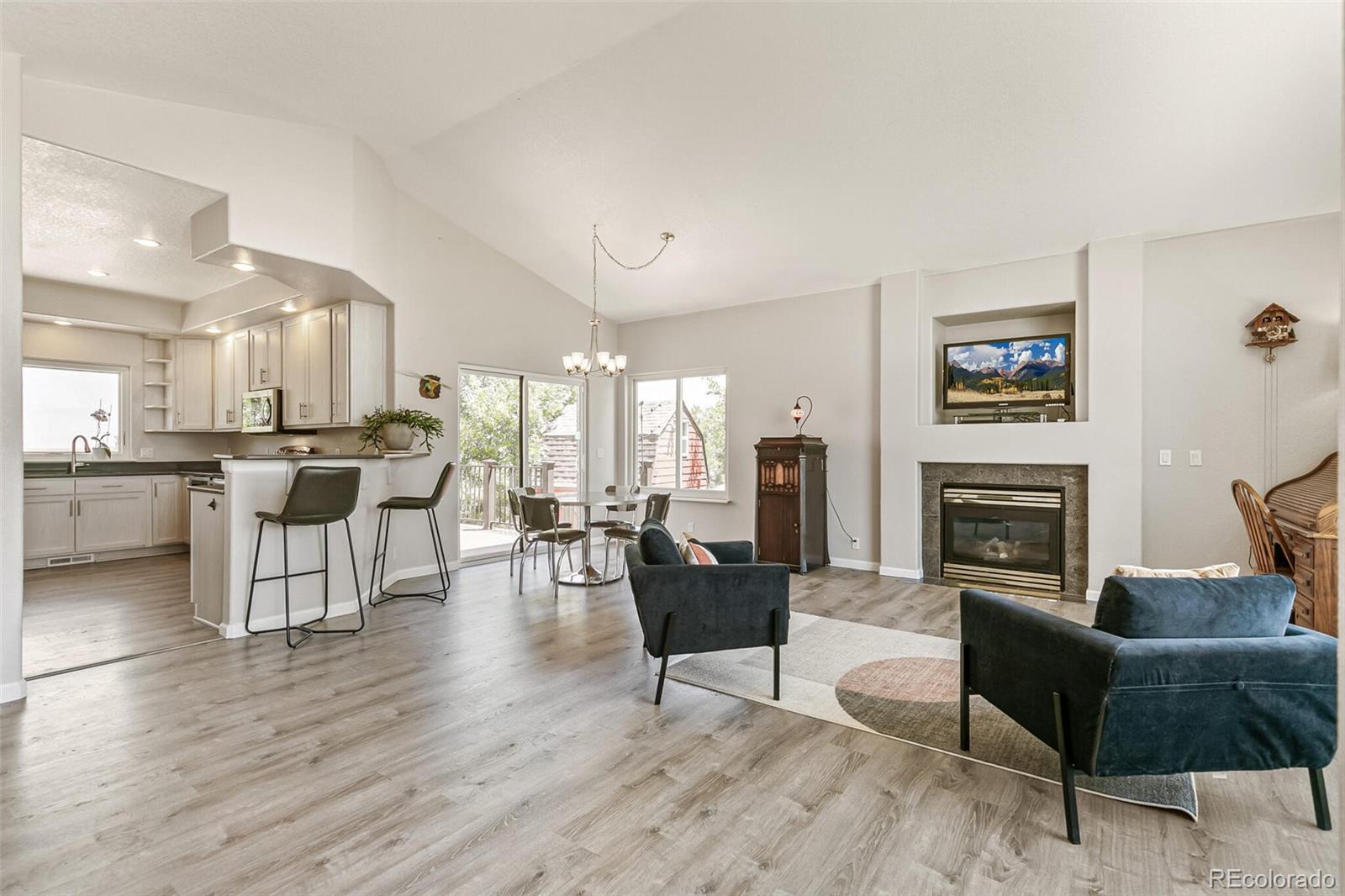 1325 View Ridge Road Bennett, CO 80102 - Photo 4 of 35 Gallery Image 4