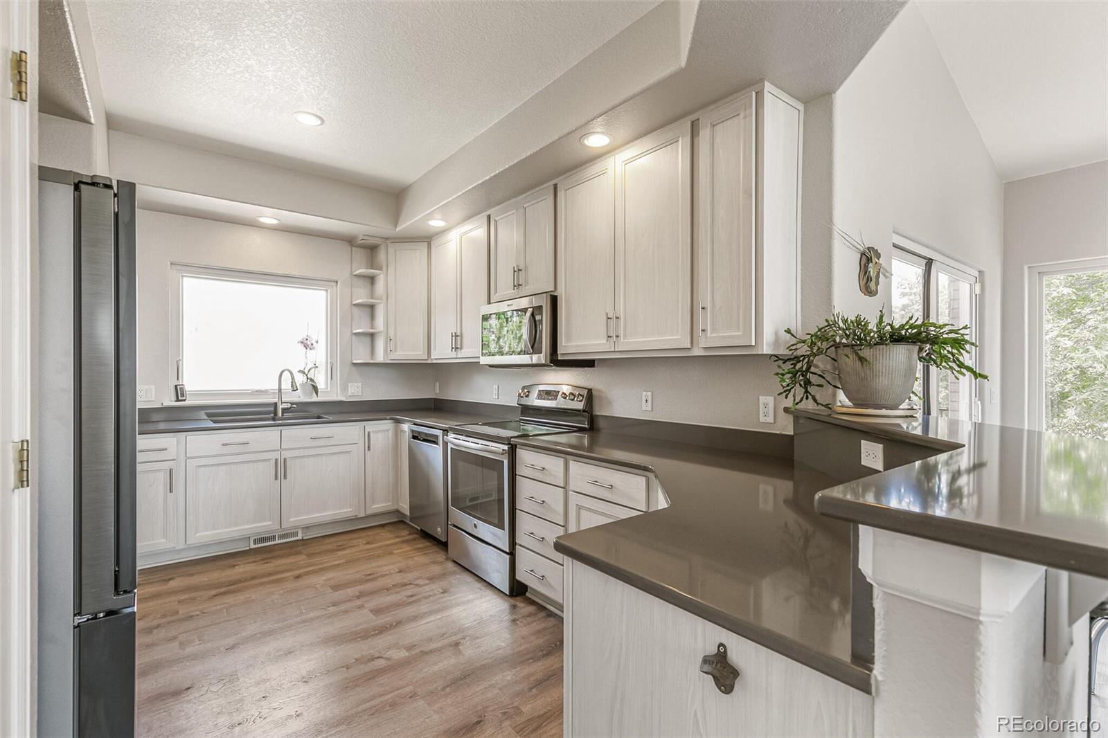 1325 View Ridge Road Bennett, CO 80102 - Photo 9 of 35 Gallery Image 9