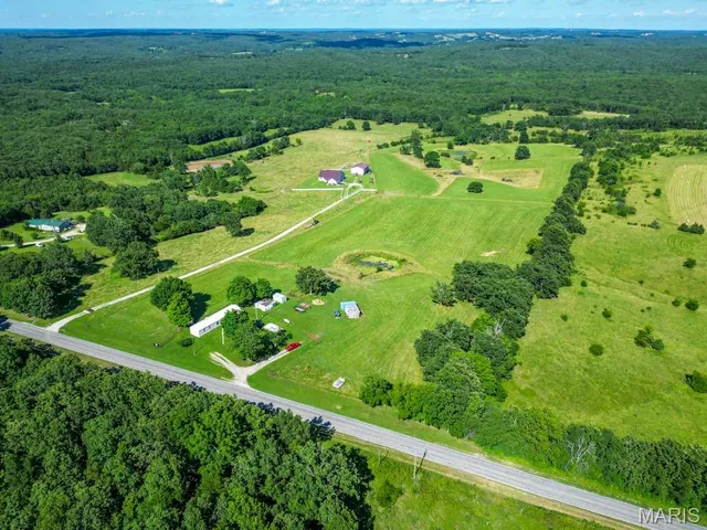 $295,000 | 18549 State Road, Richland, MO 65556