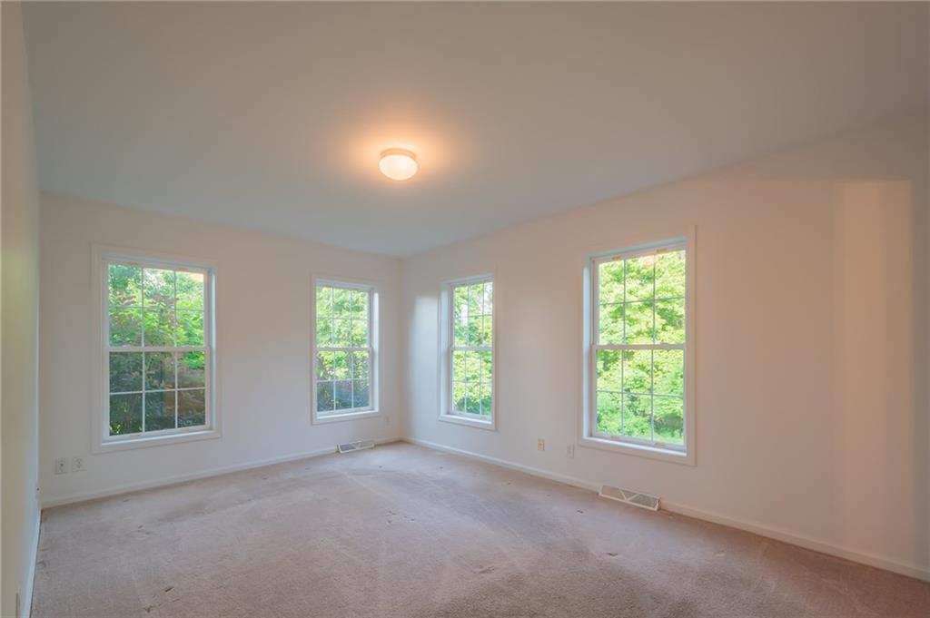 5232 Middle Road Gibsonia, PA 15044 - Photo 12 of 25 Gallery Image 12