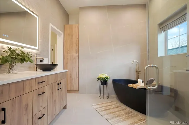 $2,185,000 | 1150 Leyden Street, Denver, CO 80220