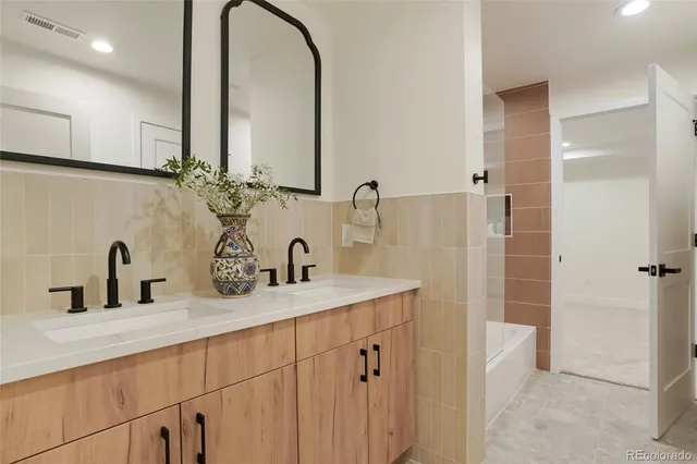 $2,185,000 | 1150 Leyden Street, Denver, CO 80220