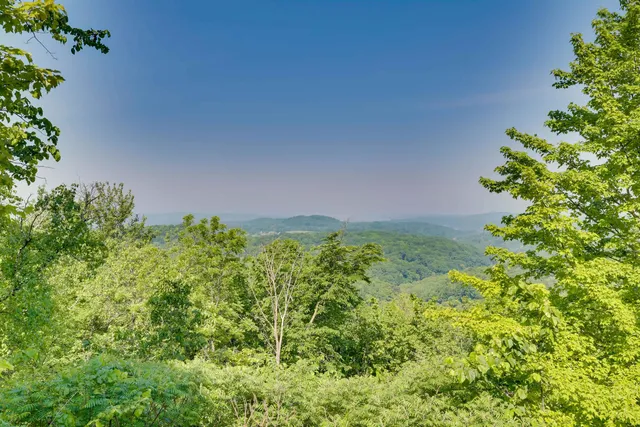 $650,000 | N7731 Wanlass Road, Mindoro, WI 54644