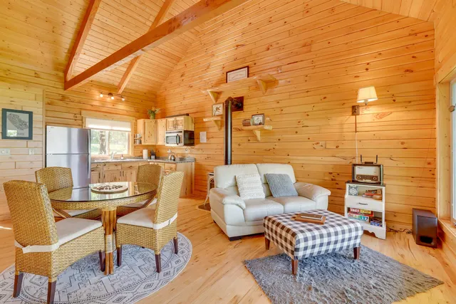 $650,000 | N7731 Wanlass Road, Mindoro, WI 54644