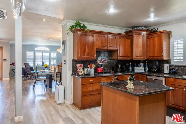 $2,395,000 | 5912 South Halm Avenue, Los Angeles, CA 90056