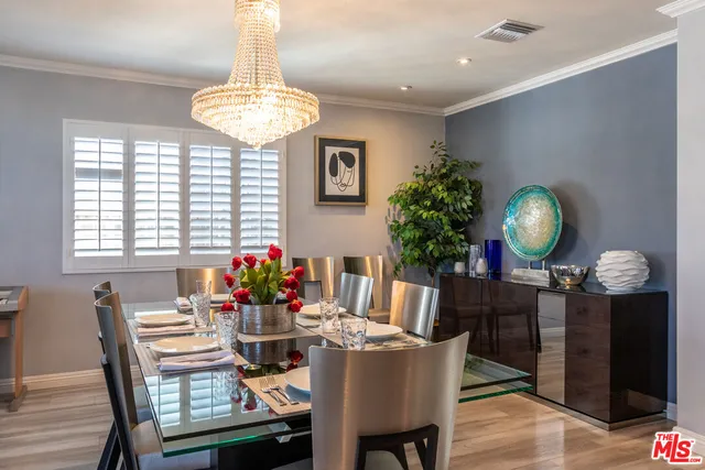 $2,395,000 | 5912 South Halm Avenue, Los Angeles, CA 90056