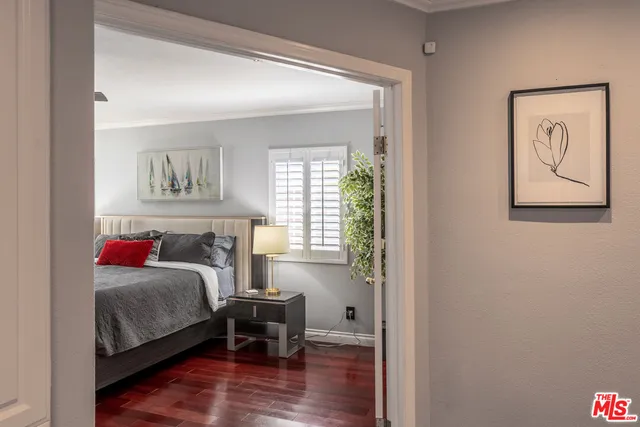 $2,395,000 | 5912 South Halm Avenue, Los Angeles, CA 90056