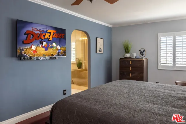 $2,395,000 | 5912 South Halm Avenue, Los Angeles, CA 90056