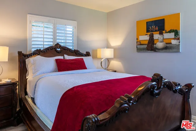 $2,395,000 | 5912 South Halm Avenue, Los Angeles, CA 90056