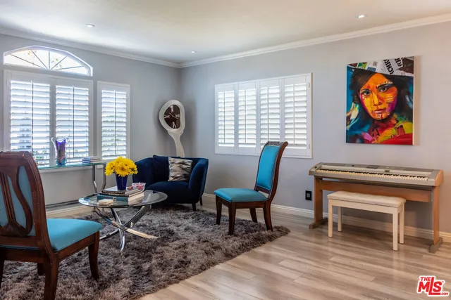 $2,395,000 | 5912 South Halm Avenue, Los Angeles, CA 90056