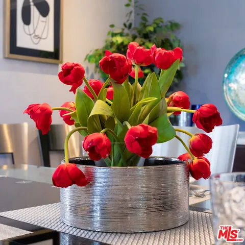 $2,395,000 | 5912 South Halm Avenue, Los Angeles, CA 90056