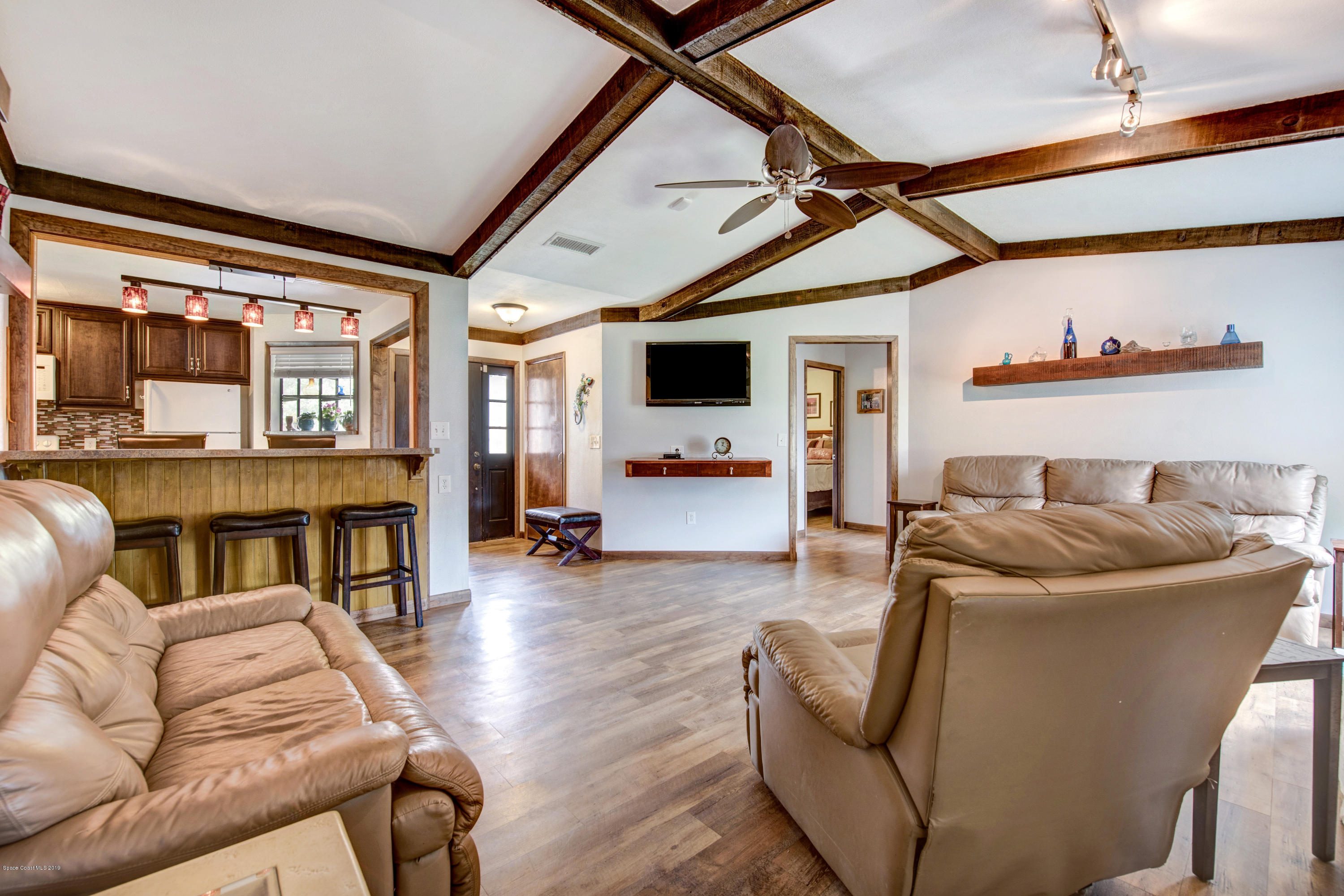 993 Cherokee Road Southeast Palm Bay, FL 32909 - Photo 11 of 35 Family Room