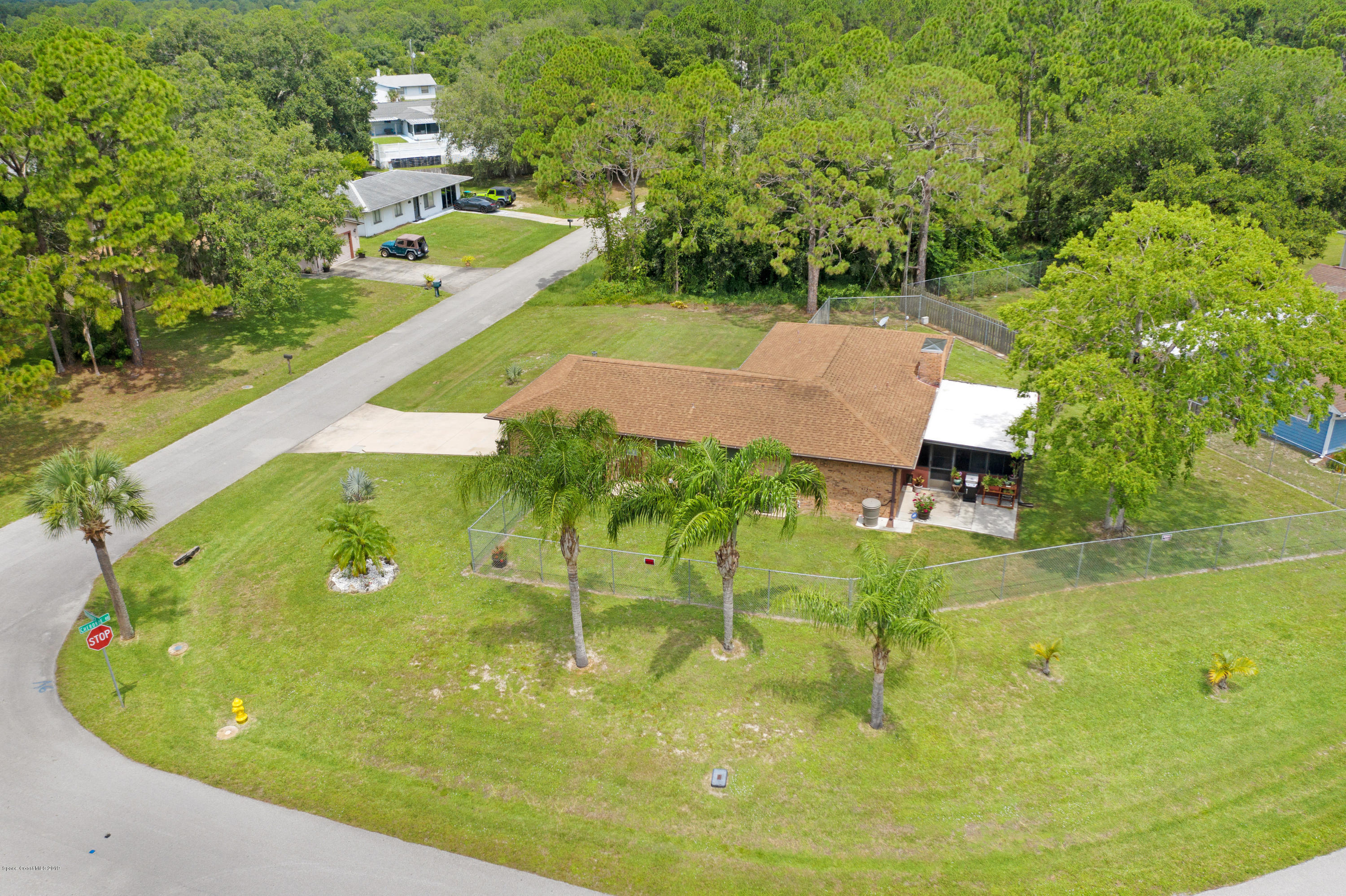 993 Cherokee Road Southeast Palm Bay, FL 32909 - Photo 28 of 35 Nicley Landscaped