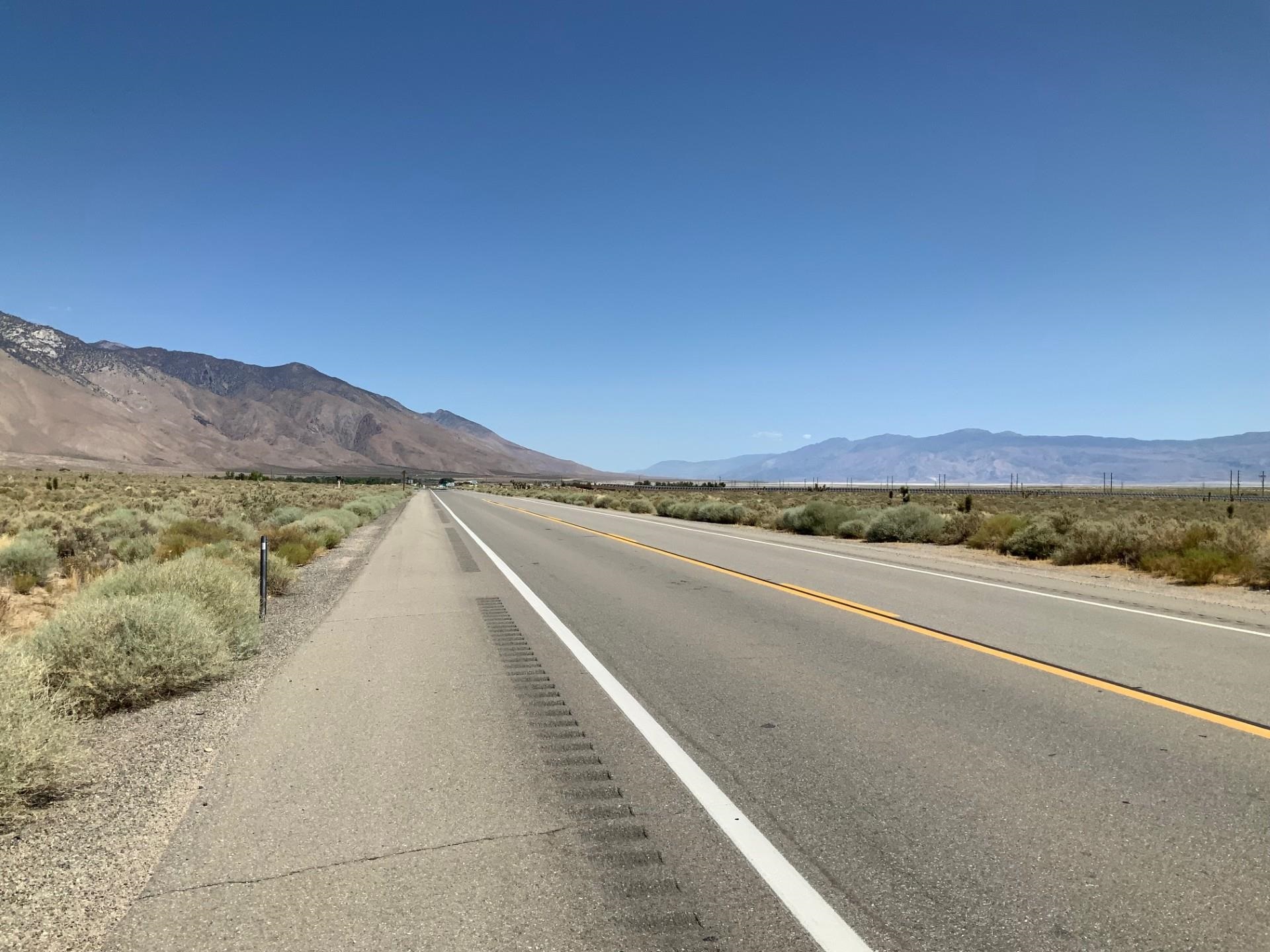 395 & Walker Road Olancha, CA 93549 - Photo 5 of 7