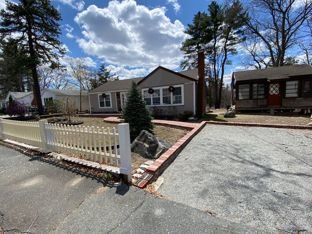 21 Fortune Road Woburn, MA 01801 - Photo 1 of 28