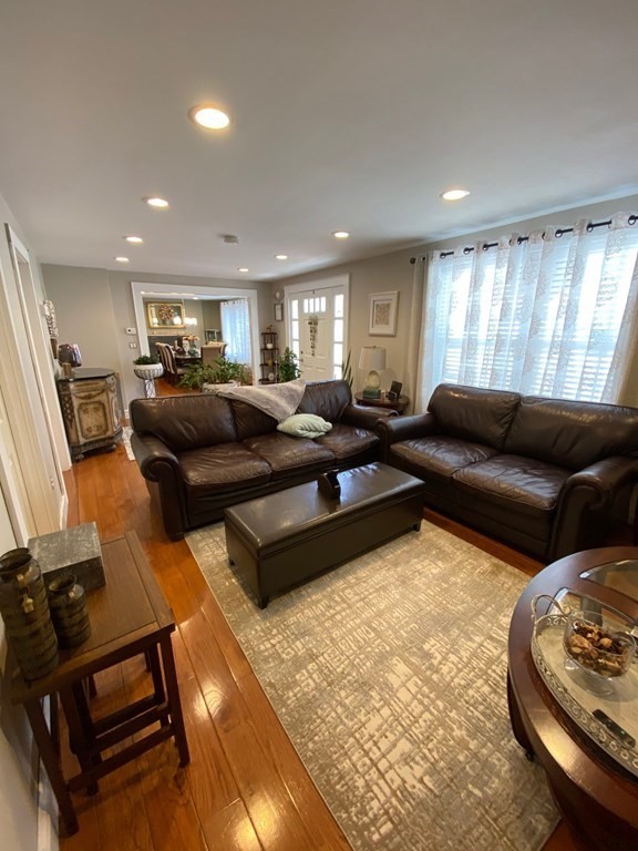21 Fortune Road Woburn, MA 01801 - Photo 13 of 28
