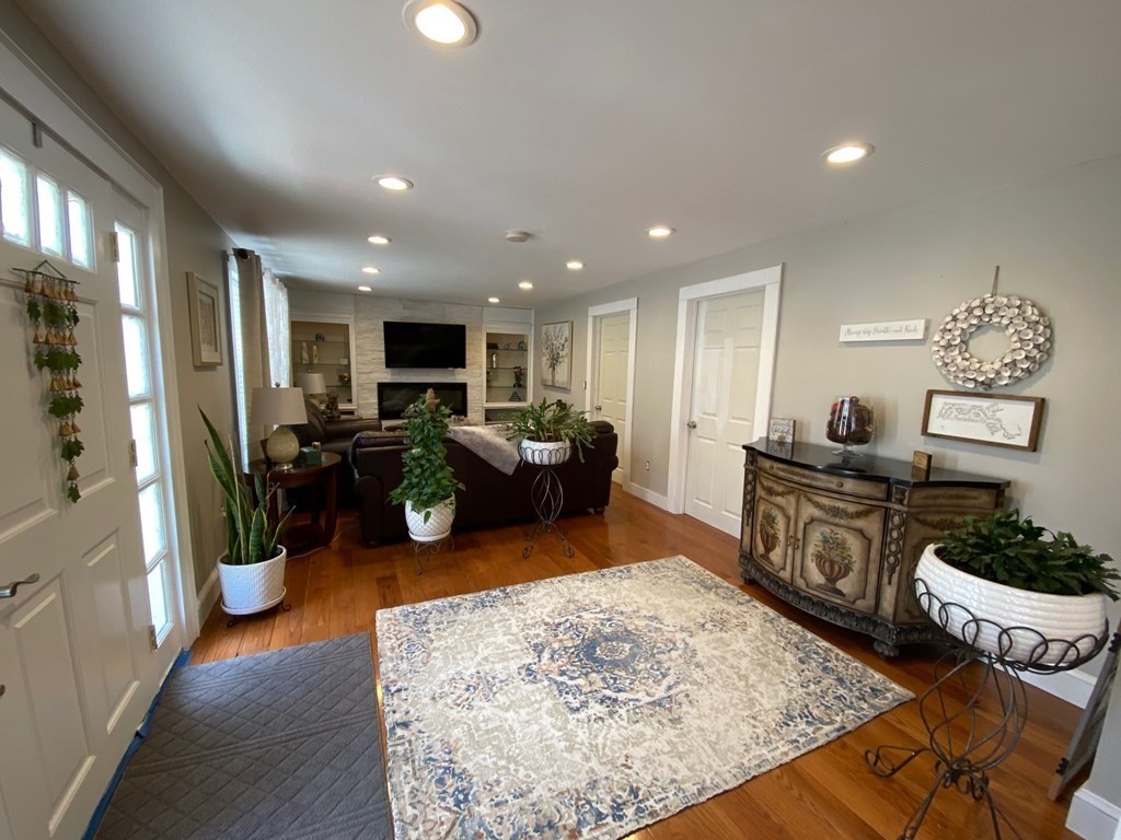 21 Fortune Road Woburn, MA 01801 - Photo 15 of 28