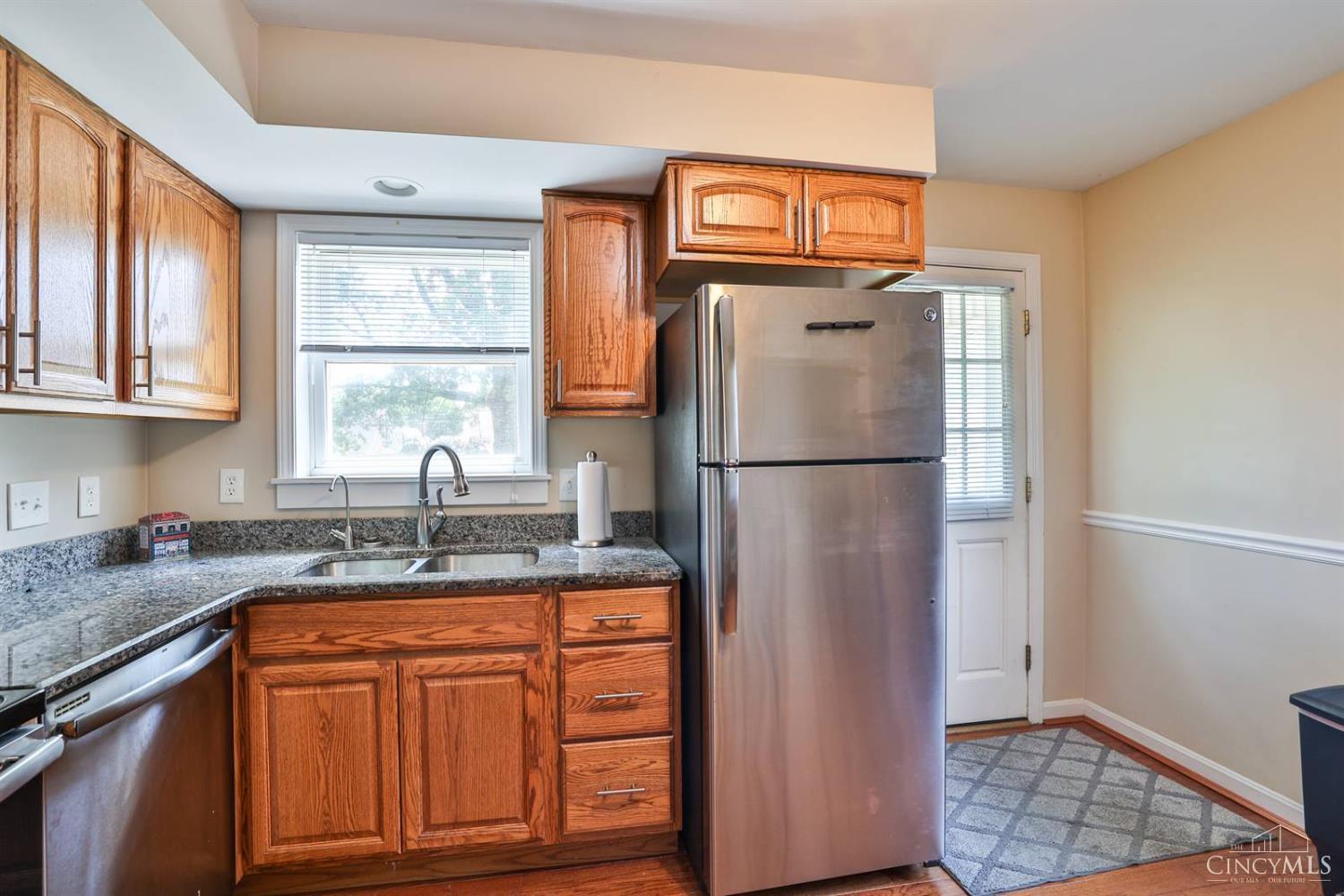 4481 Hunt Road Blue Ash, OH 45242 - Photo 2 of 16