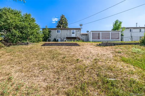 a view of a house with garden