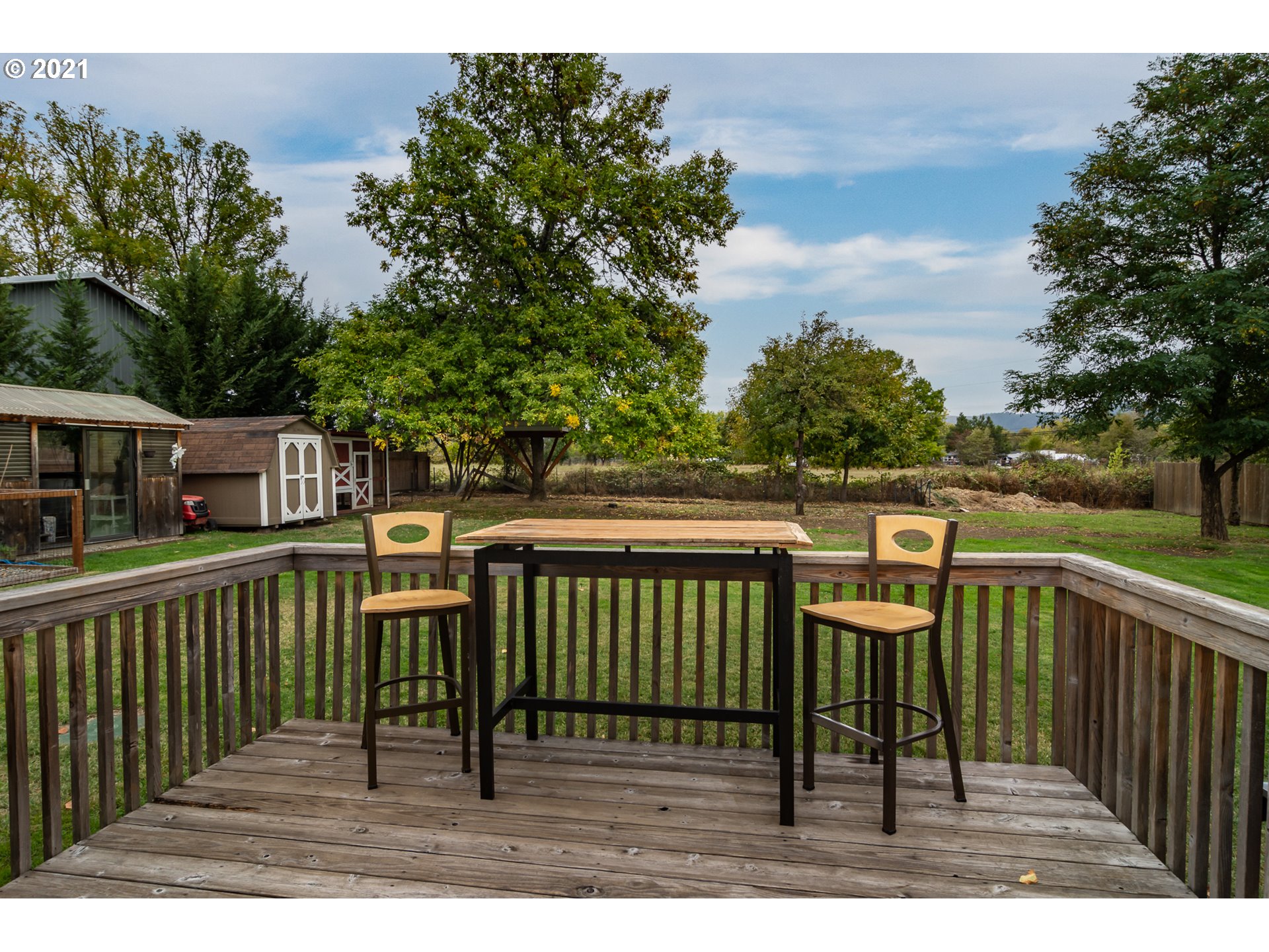 151 North Side Road Sutherlin, OR 97479 - Photo 17 of 27 a view of outdoor space with seating