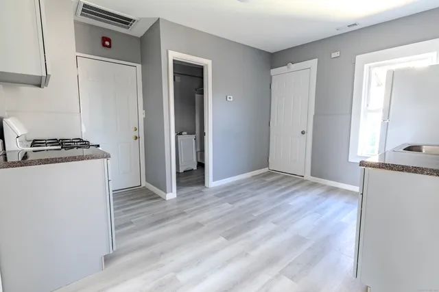 $1,450 | 247 Washington Street, Unit 3S, New Britain, CT 06051