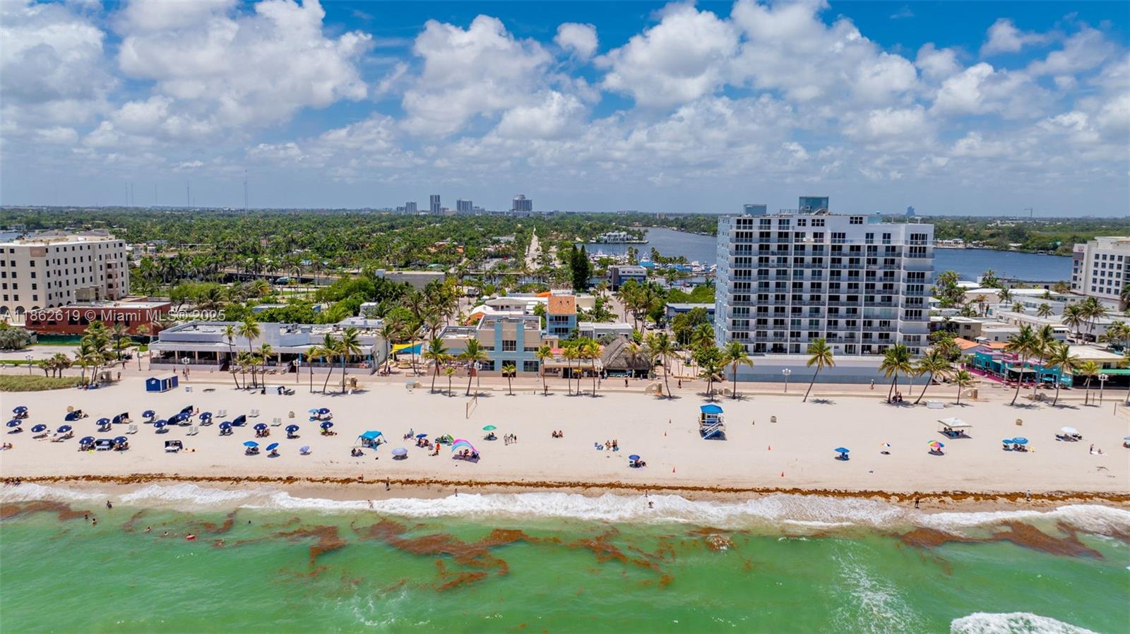 311 North Surf Road, Unit 311 Hollywood, FL 33019 - Photo 25 of 68