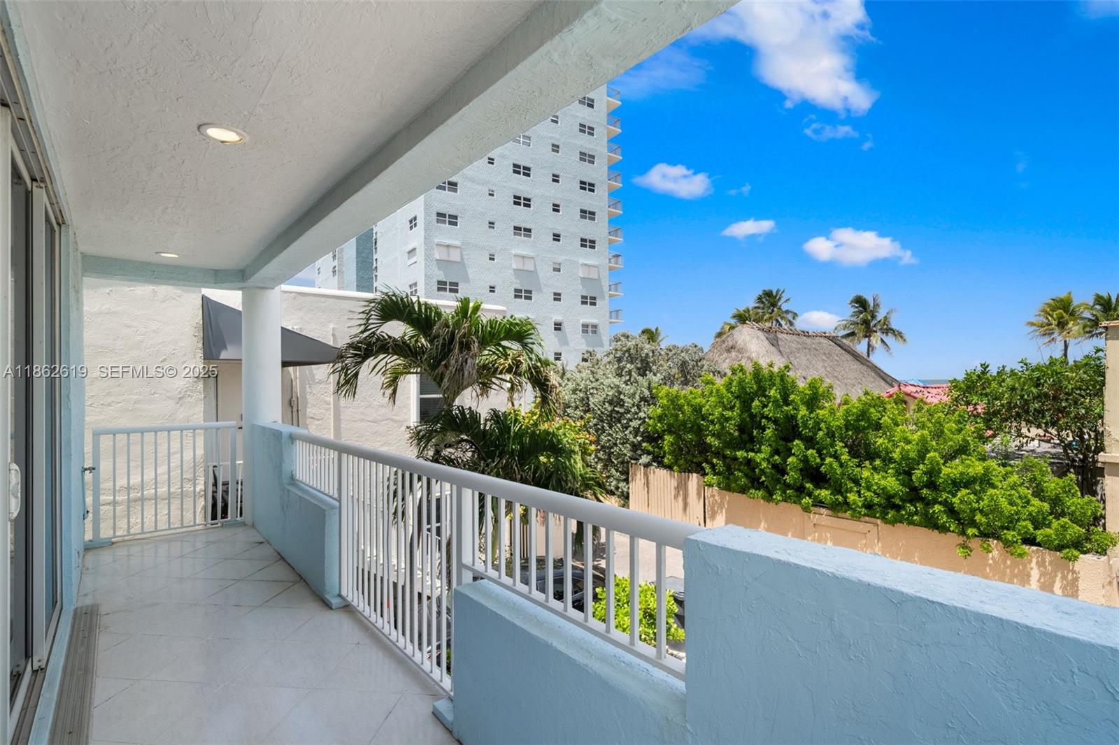 311 North Surf Road, Unit 311 Hollywood, FL 33019 - Photo 53 of 68