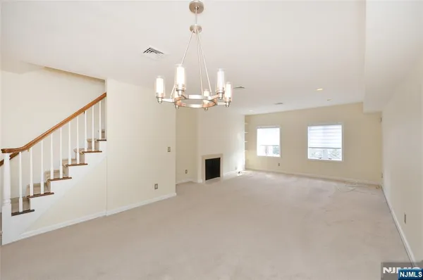 $4,300 | 140 Bellair Road, Unit Q, Ridgewood, NJ 07450