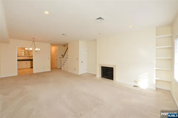$4,300 | 140 Bellair Road, Unit Q, Ridgewood, NJ 07450
