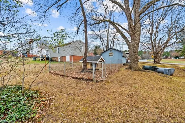 $157,500 | 210 West Balfour Avenue, Asheboro, NC 27203