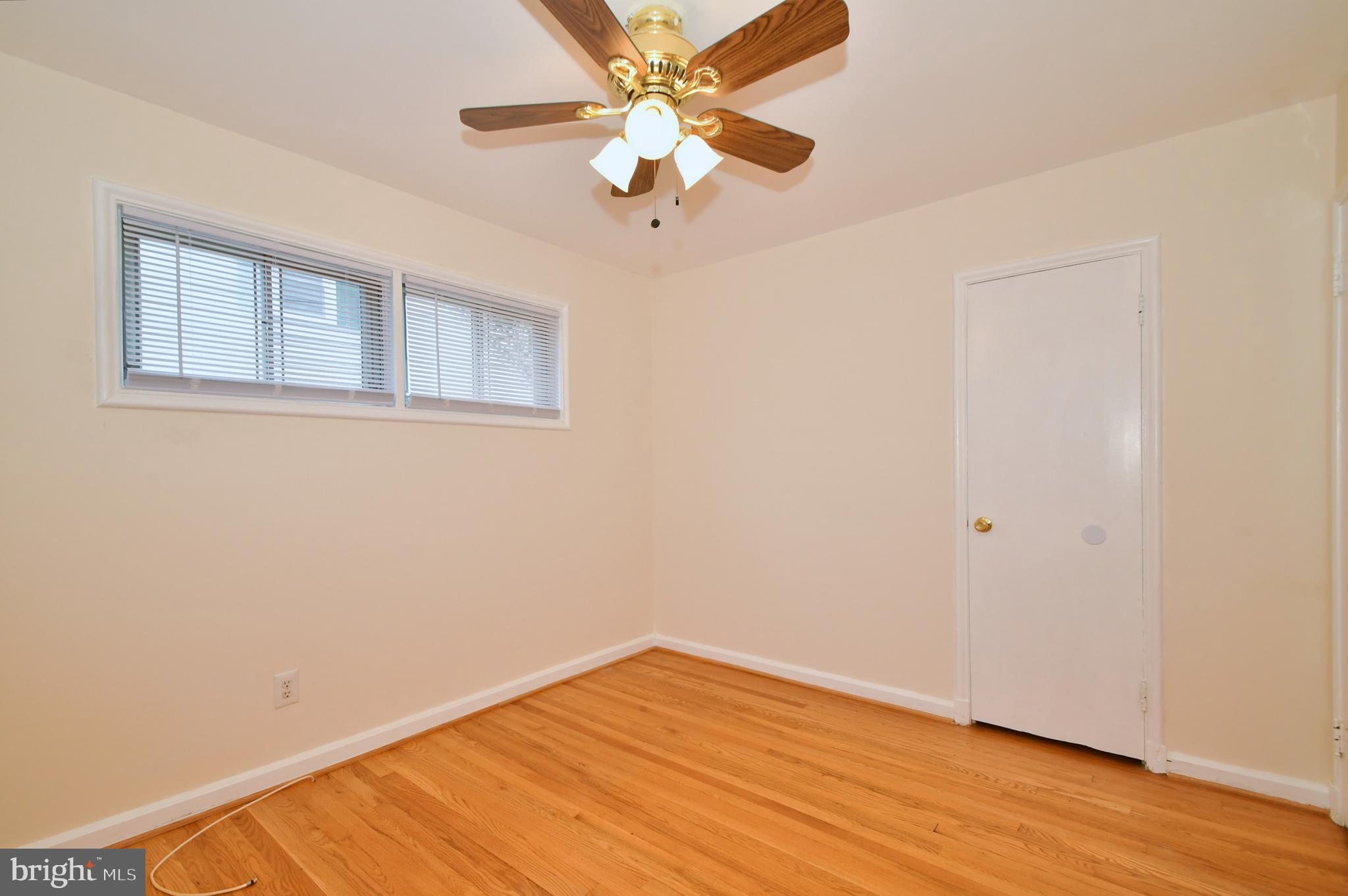 811 Milford Mill Road Baltimore, MD 21208 - Photo 12 of 49