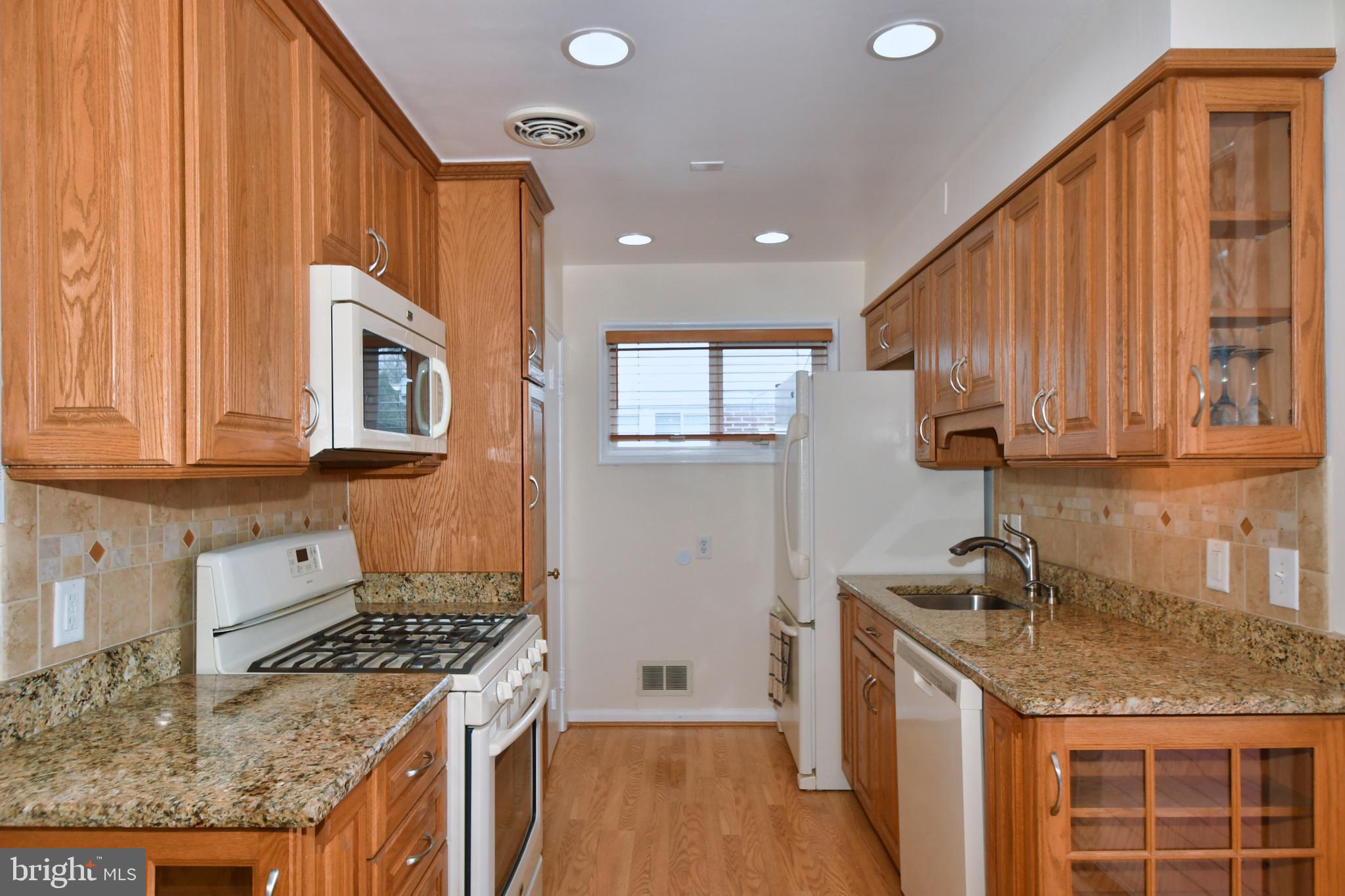811 Milford Mill Road Baltimore, MD 21208 - Photo 16 of 49