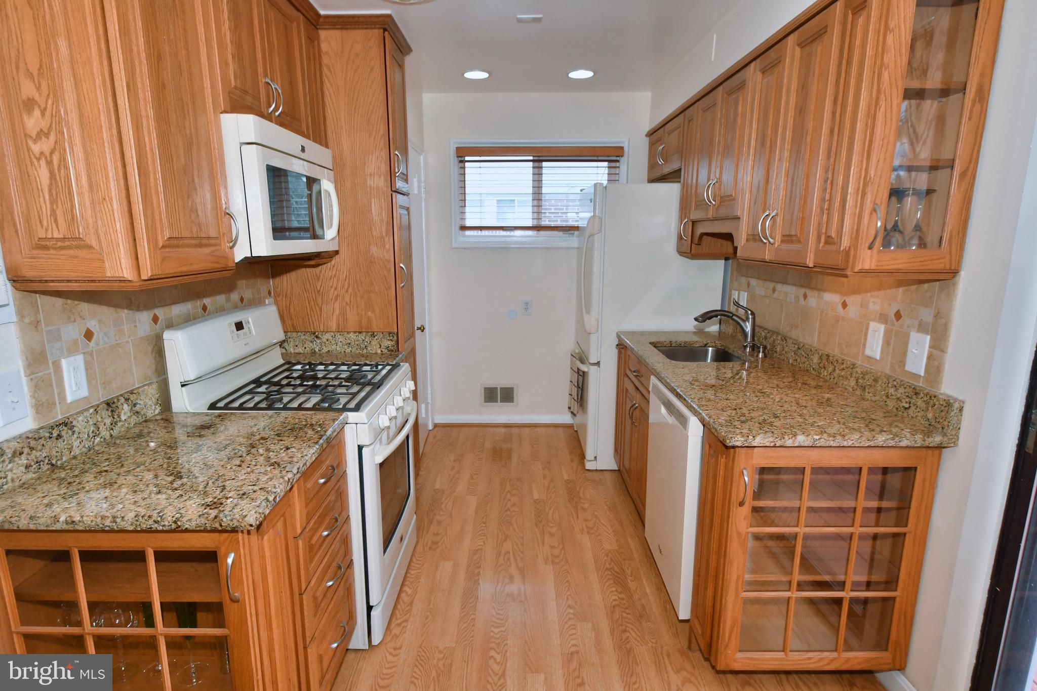 811 Milford Mill Road Baltimore, MD 21208 - Photo 17 of 49