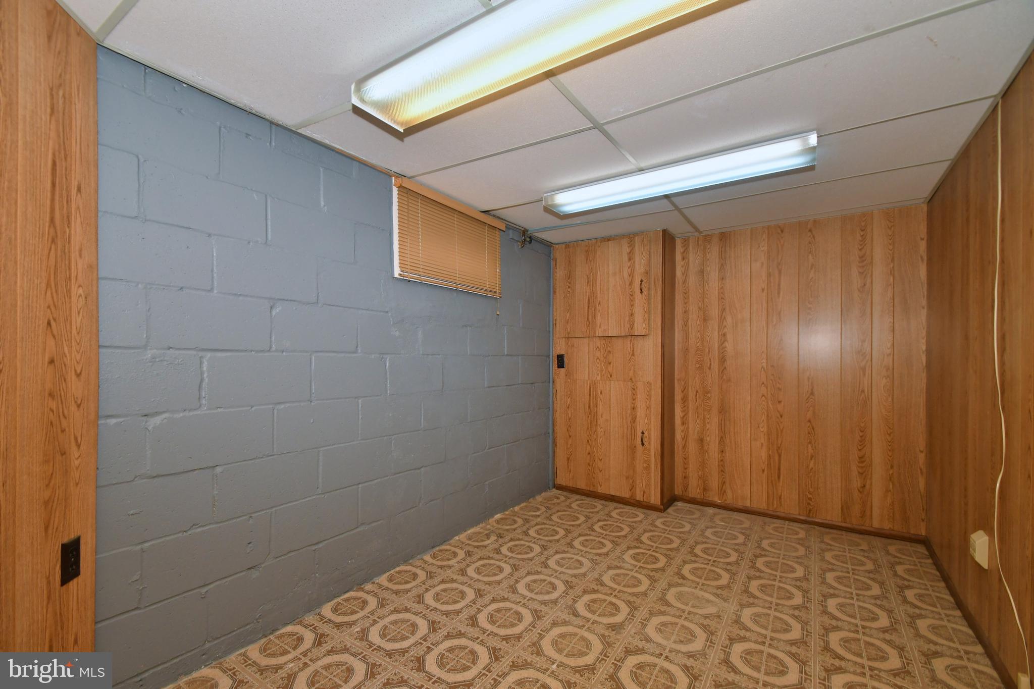 811 Milford Mill Road Baltimore, MD 21208 - Photo 36 of 49