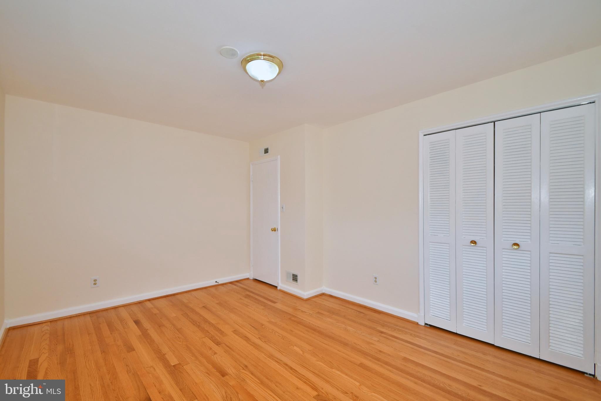 811 Milford Mill Road Baltimore, MD 21208 - Photo 6 of 49