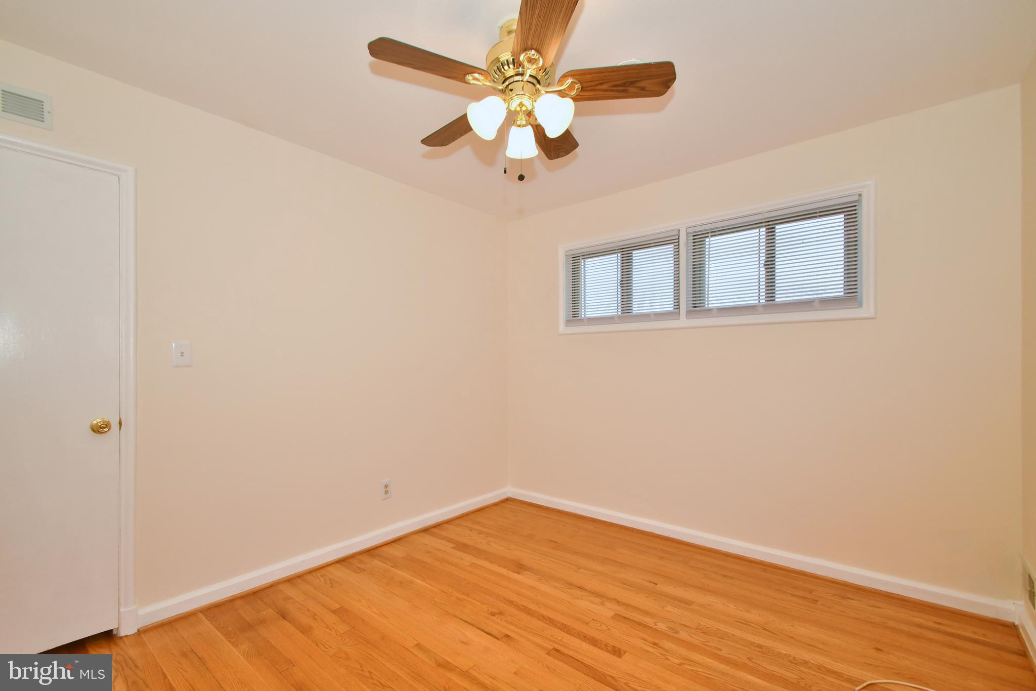811 Milford Mill Road Baltimore, MD 21208 - Photo 10 of 49