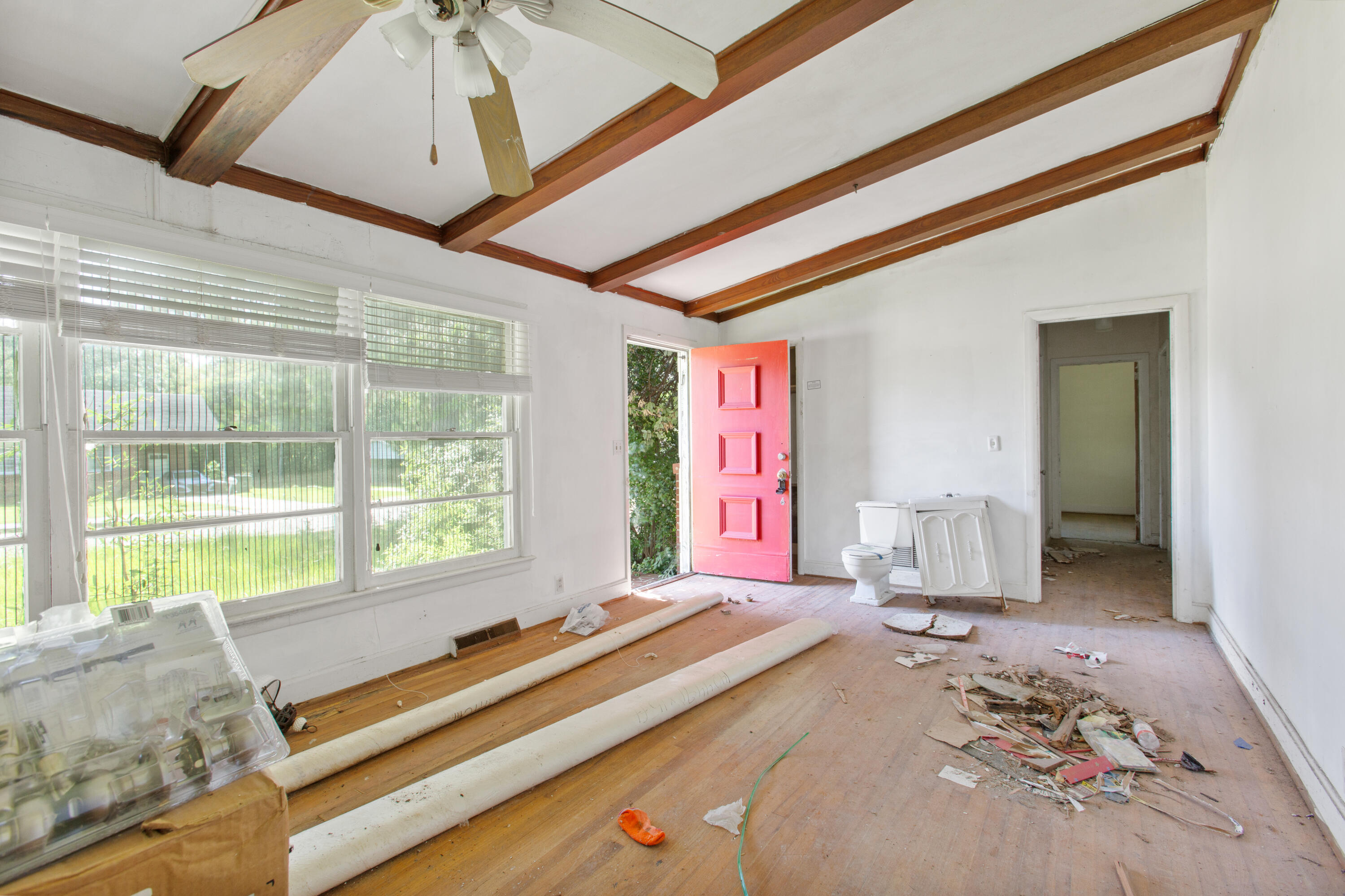 600 Virginia Street Kingstree, SC 29556 - Photo 11 of 13 600VirginiaSt.NicoleBurbagePhoto-11