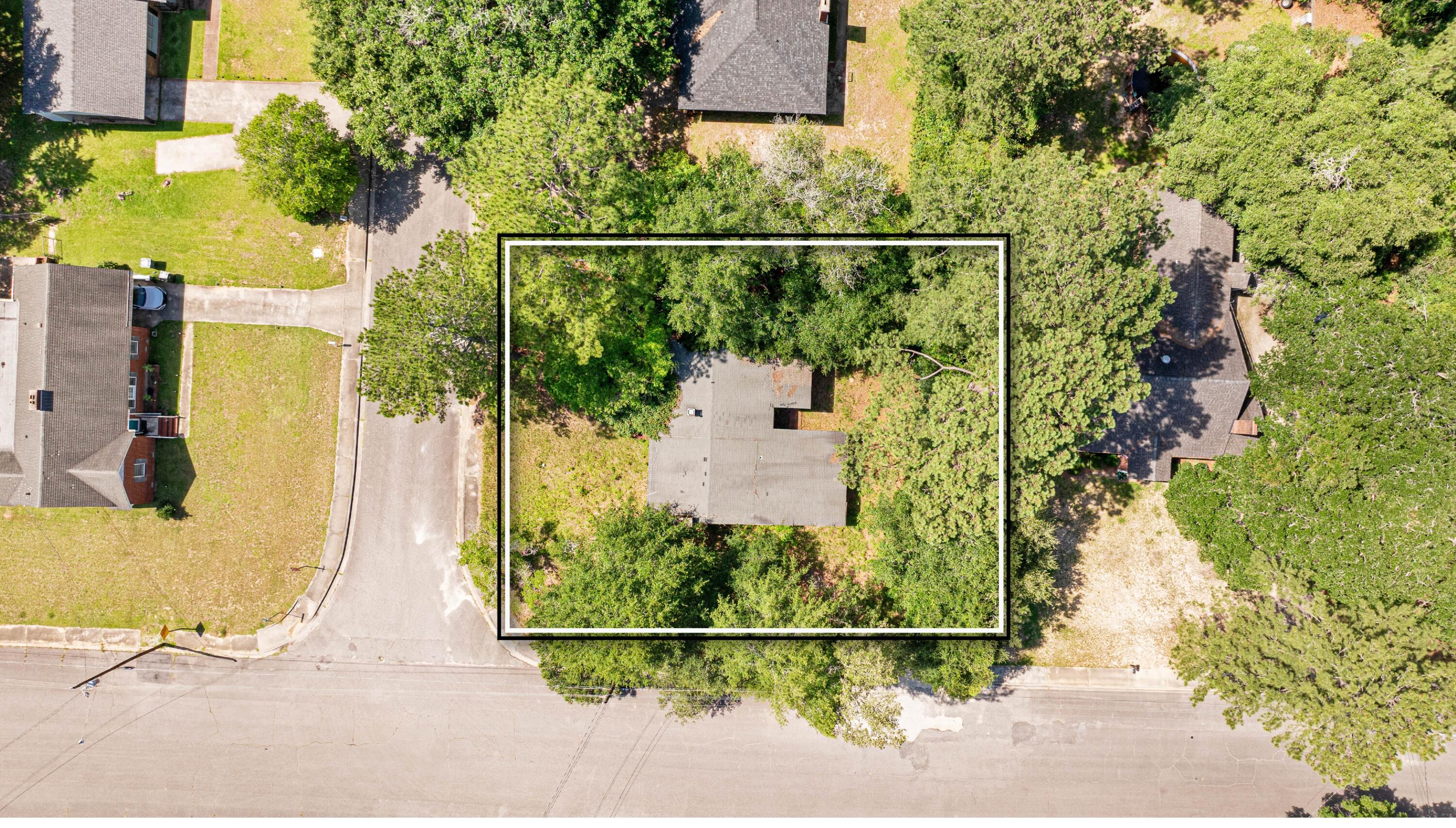 600 Virginia Street Kingstree, SC 29556 - Photo 12 of 13 600VirginiaSt.NicoleBurbagePhoto-12