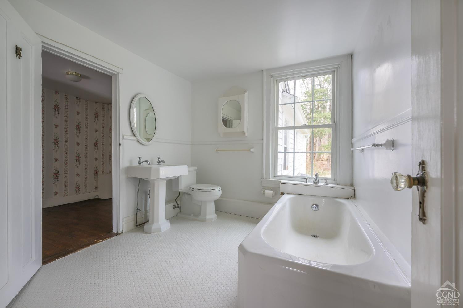 1606 Bulls Head Road Clinton Corners, NY 12514 - Photo 21 of 92 Full Bath Ensuite With Primary