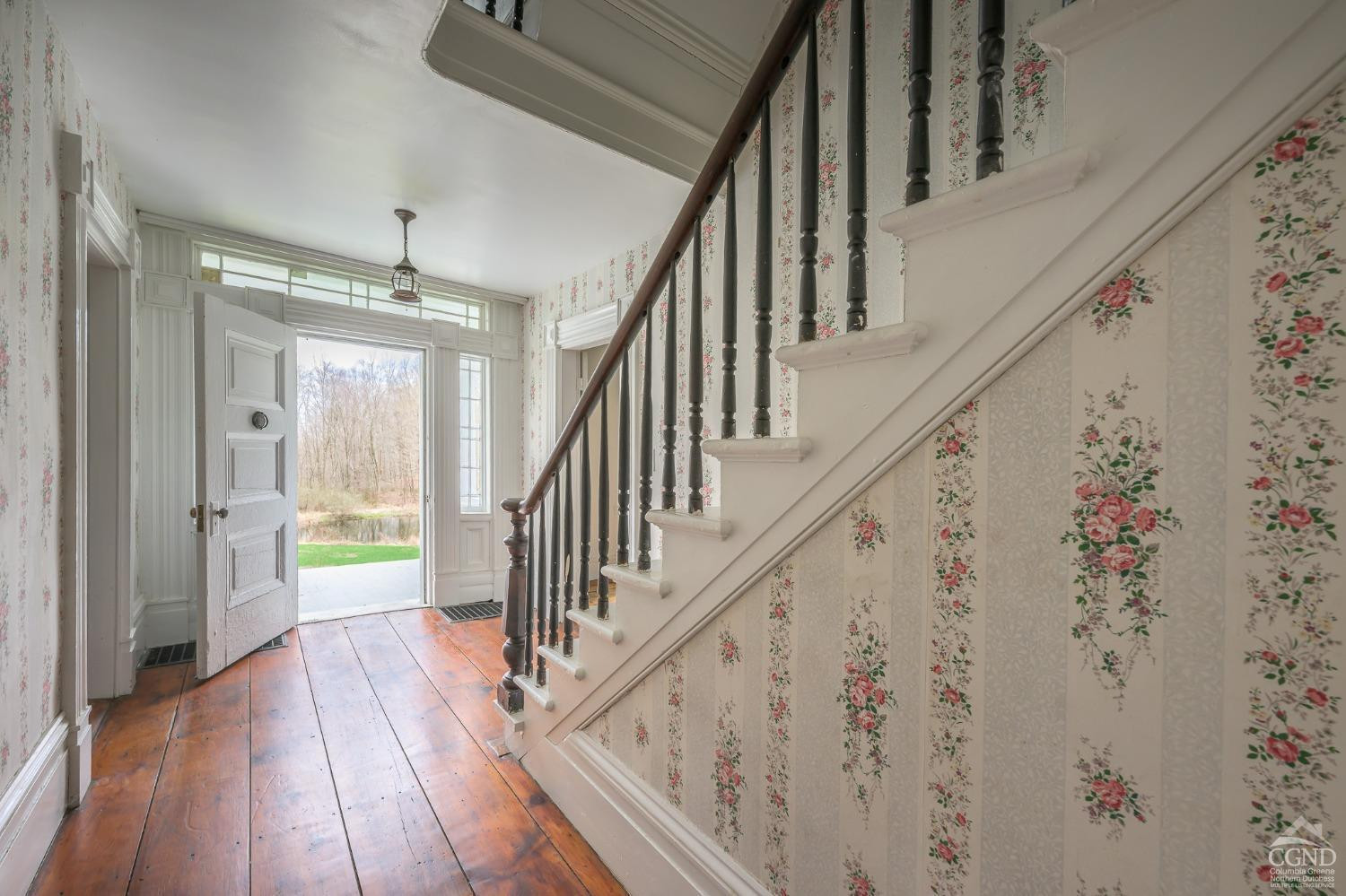 1606 Bulls Head Road Clinton Corners, NY 12514 - Photo 3 of 92 Front Entrance Hall