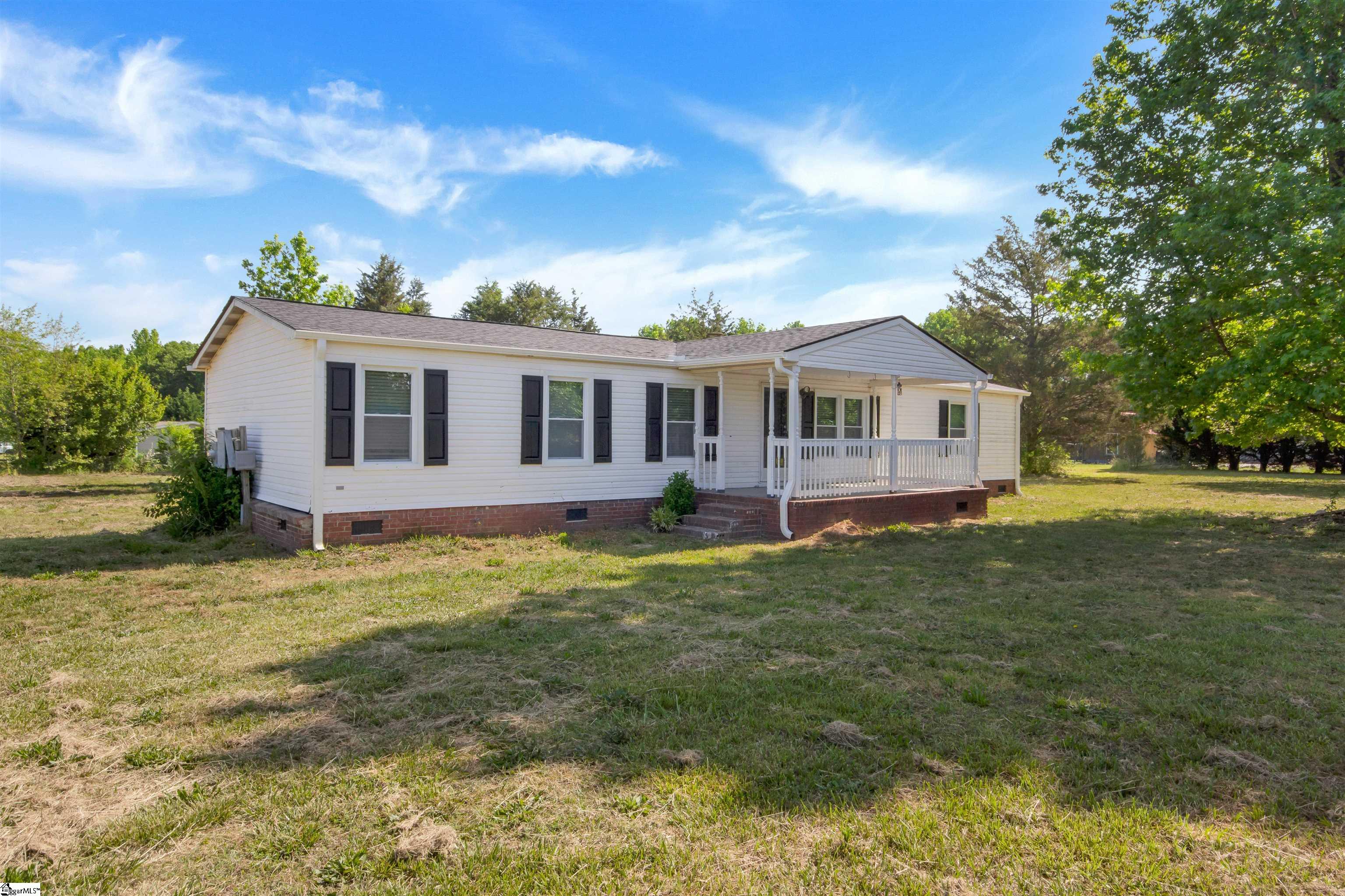 4562 Bramlett Church Road Gray Court, SC 29645 - Photo 1 of 25 Gallery Image 1