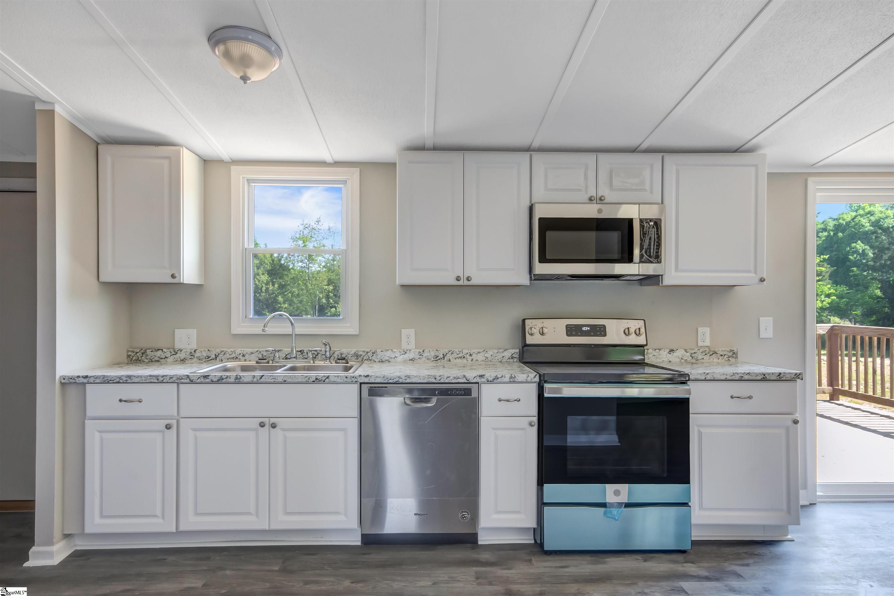 4562 Bramlett Church Road Gray Court, SC 29645 - Photo 11 of 25 Gallery Image 11