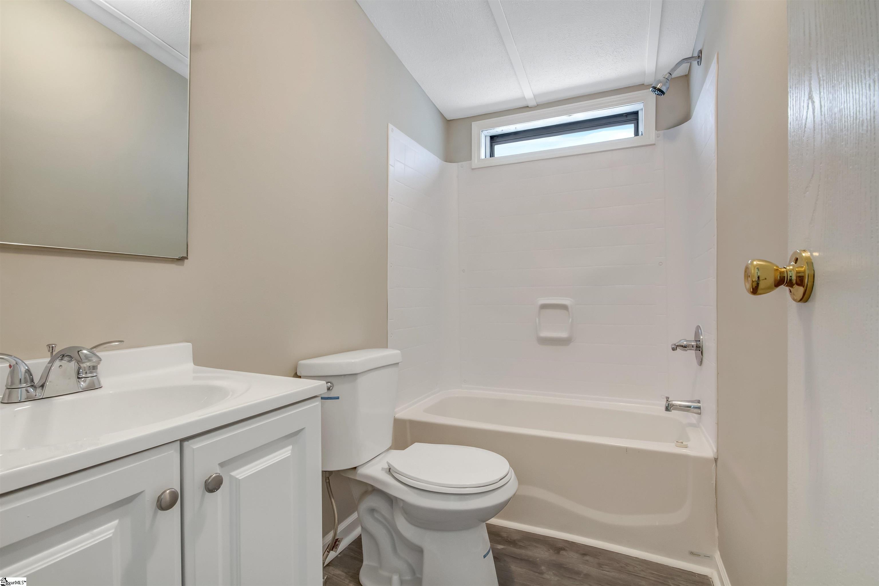 4562 Bramlett Church Road Gray Court, SC 29645 - Photo 14 of 25 Gallery Image 14