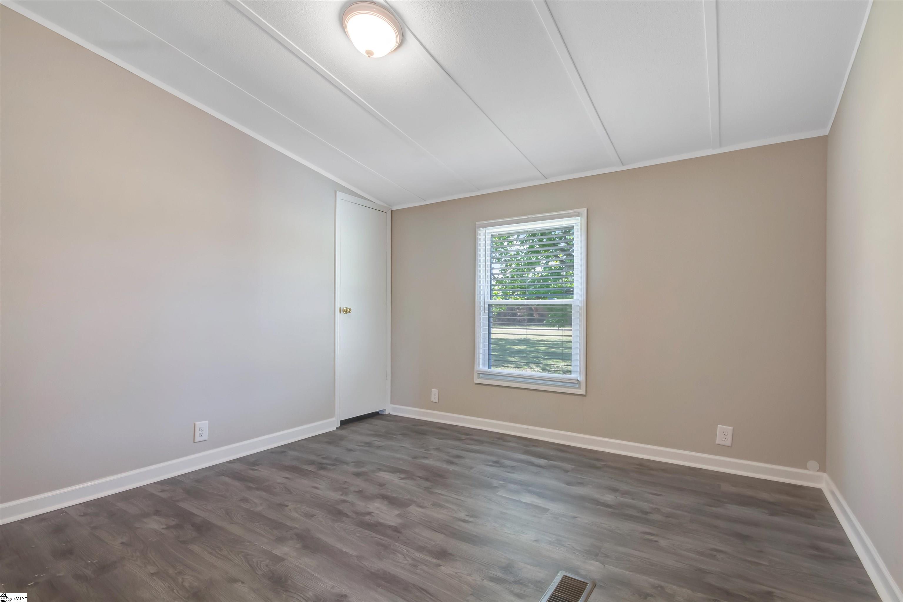 4562 Bramlett Church Road Gray Court, SC 29645 - Photo 16 of 25 Gallery Image 16