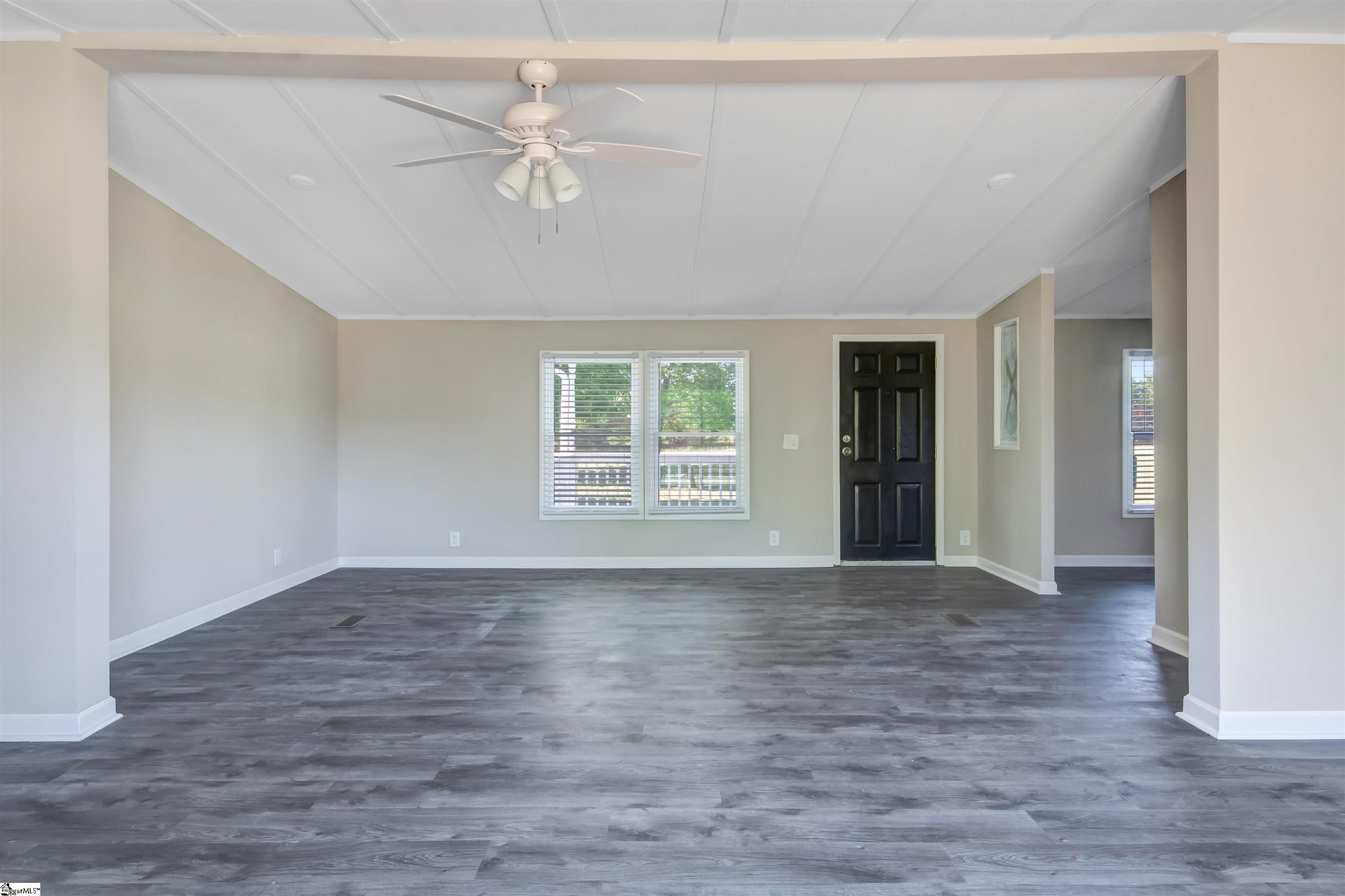 4562 Bramlett Church Road Gray Court, SC 29645 - Photo 5 of 25 Gallery Image 5